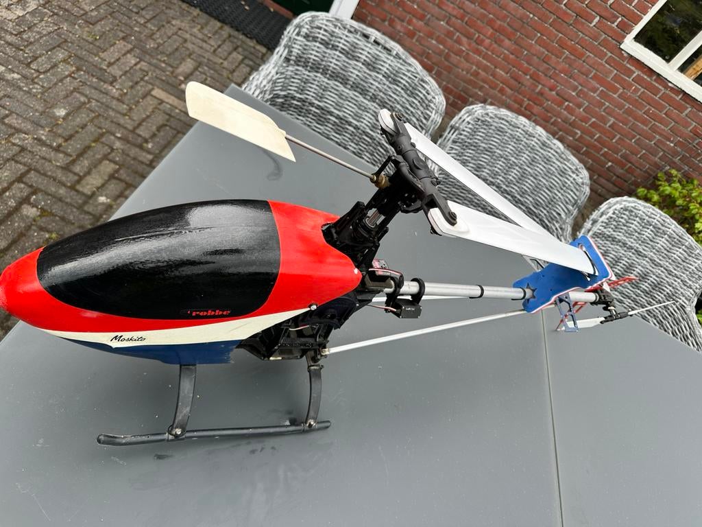 Helicopter robbe moskito, Hobby en Vrije tijd, Modelbouw | Radiografisch | Helikopters en Quadcopters, Ophalen of Verzenden, Gebruikt