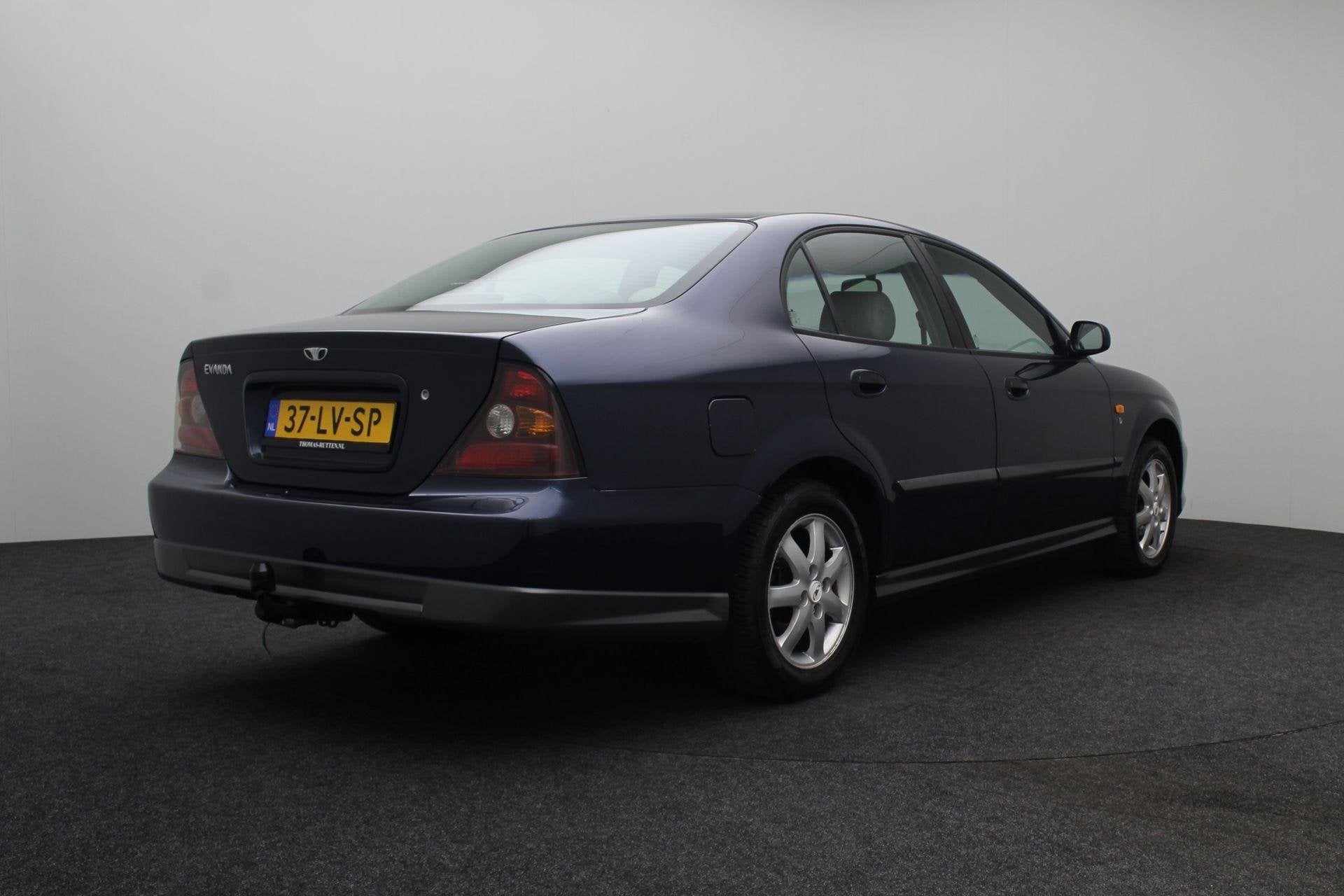 Daewoo Evanda 2.0 CDX 2003 | Trekhaak | Airco | Elektrische, Auto's, Gebruikt, 4 cilinders, 700 kg, Blauw