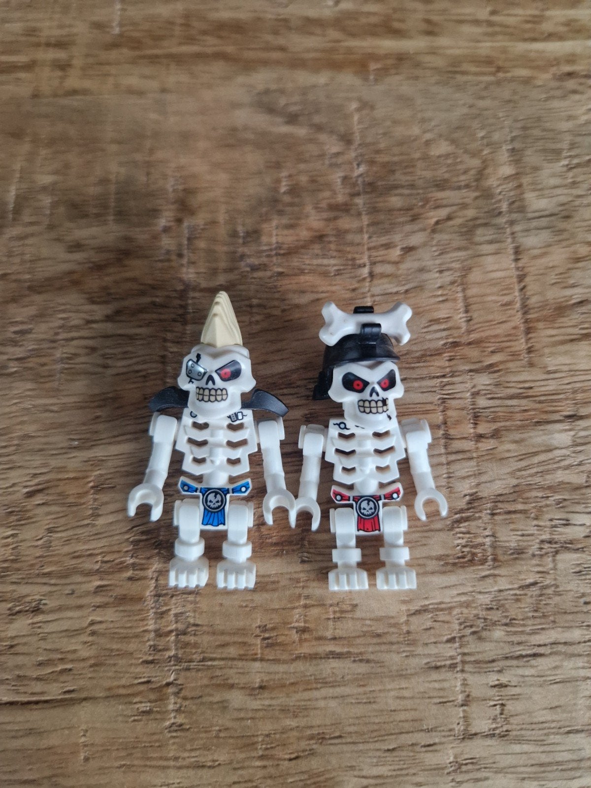 Lego ninjago figuren: Nuckal en Kruncha, Ophalen of Verzenden, Zo goed als nieuw, Actiefiguurtje