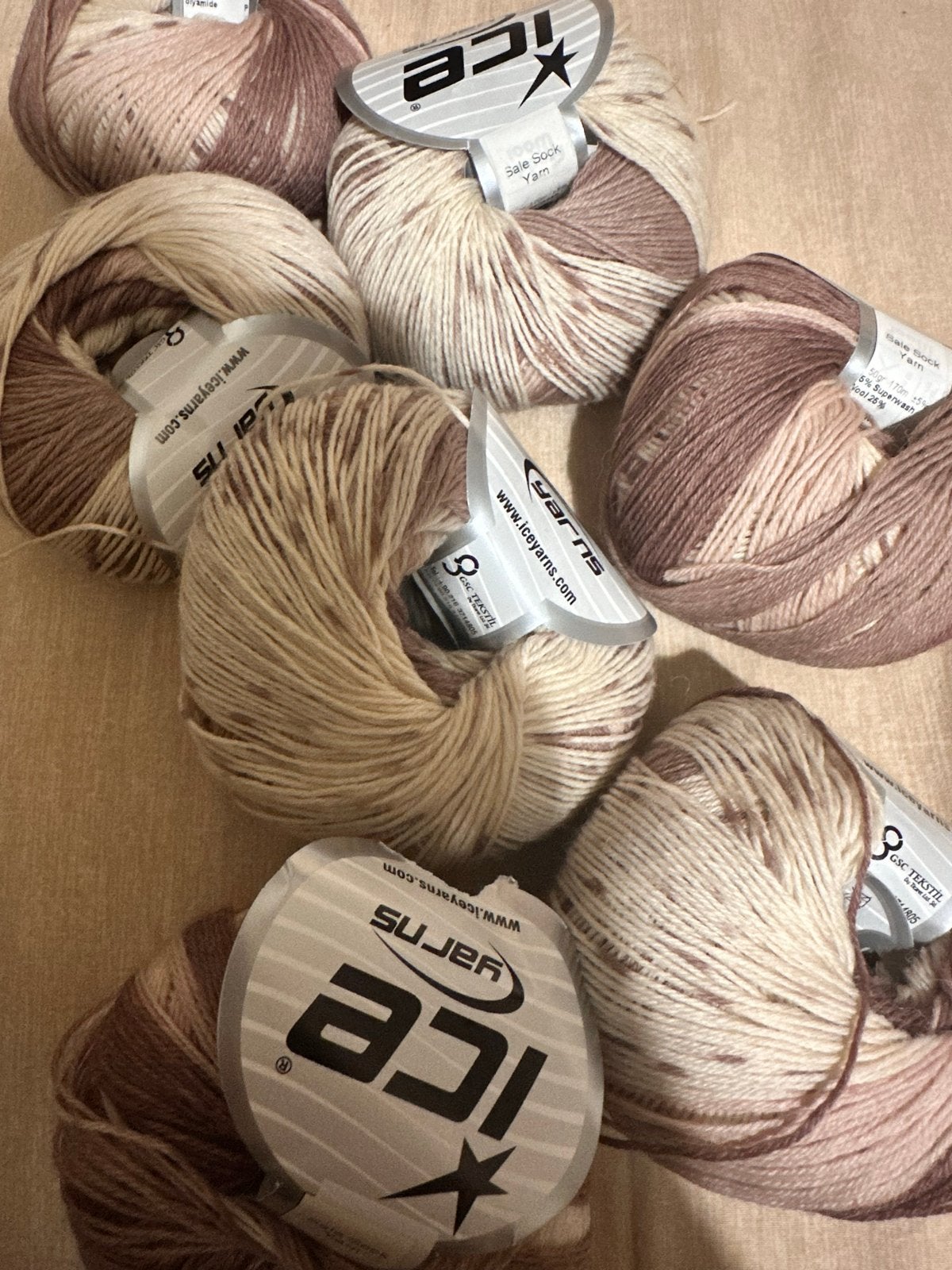 7 bollen Ice Yarns Sale Sock Yarn - Wol voor sokken, Ophalen of Verzenden, Nieuw, Breien of Haken, Wol of Garen