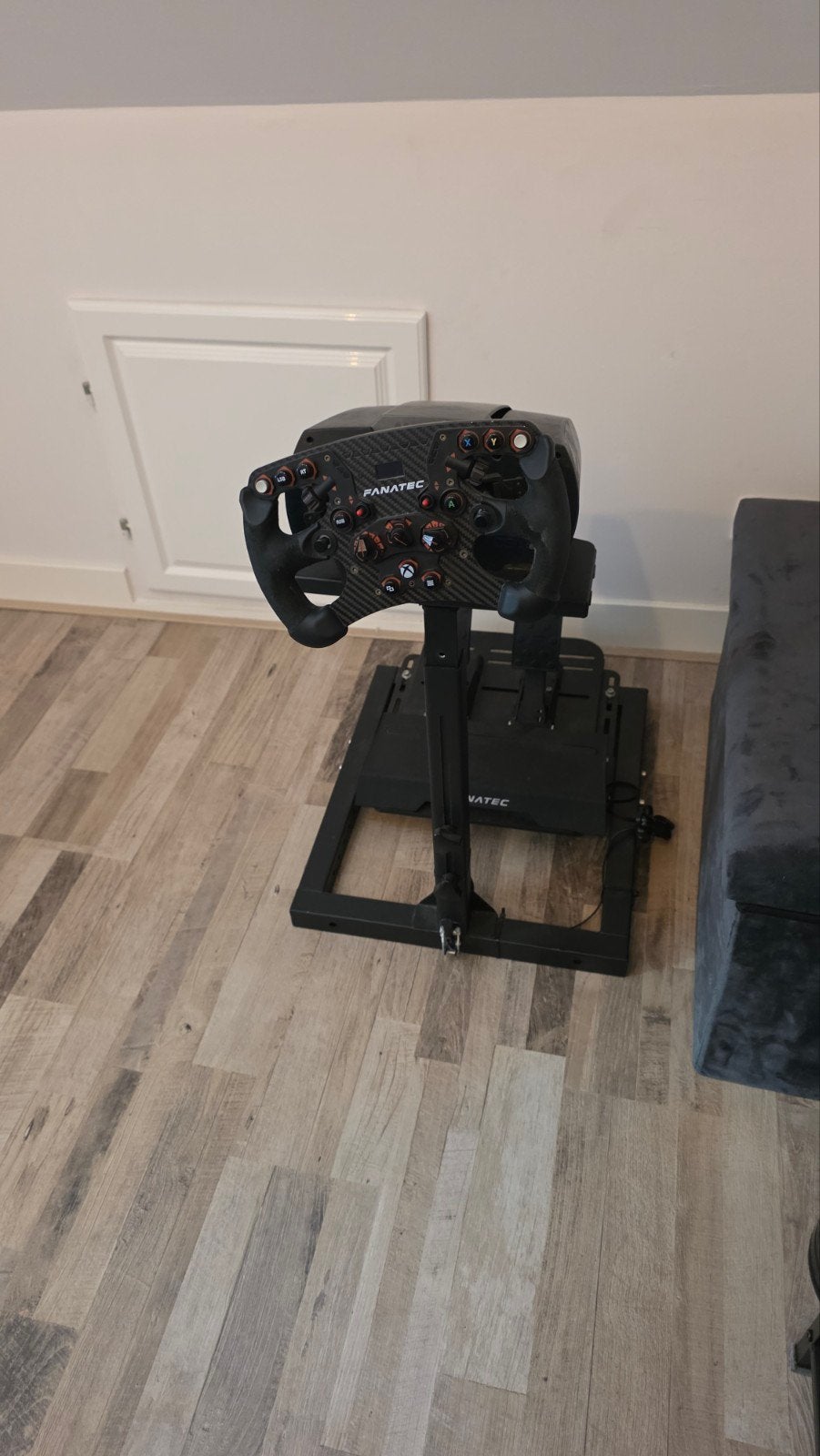 Fanatec CSL Elite F1 met Wheelstand en Formula V2.5 X stuur, Ophalen, Gebruikt