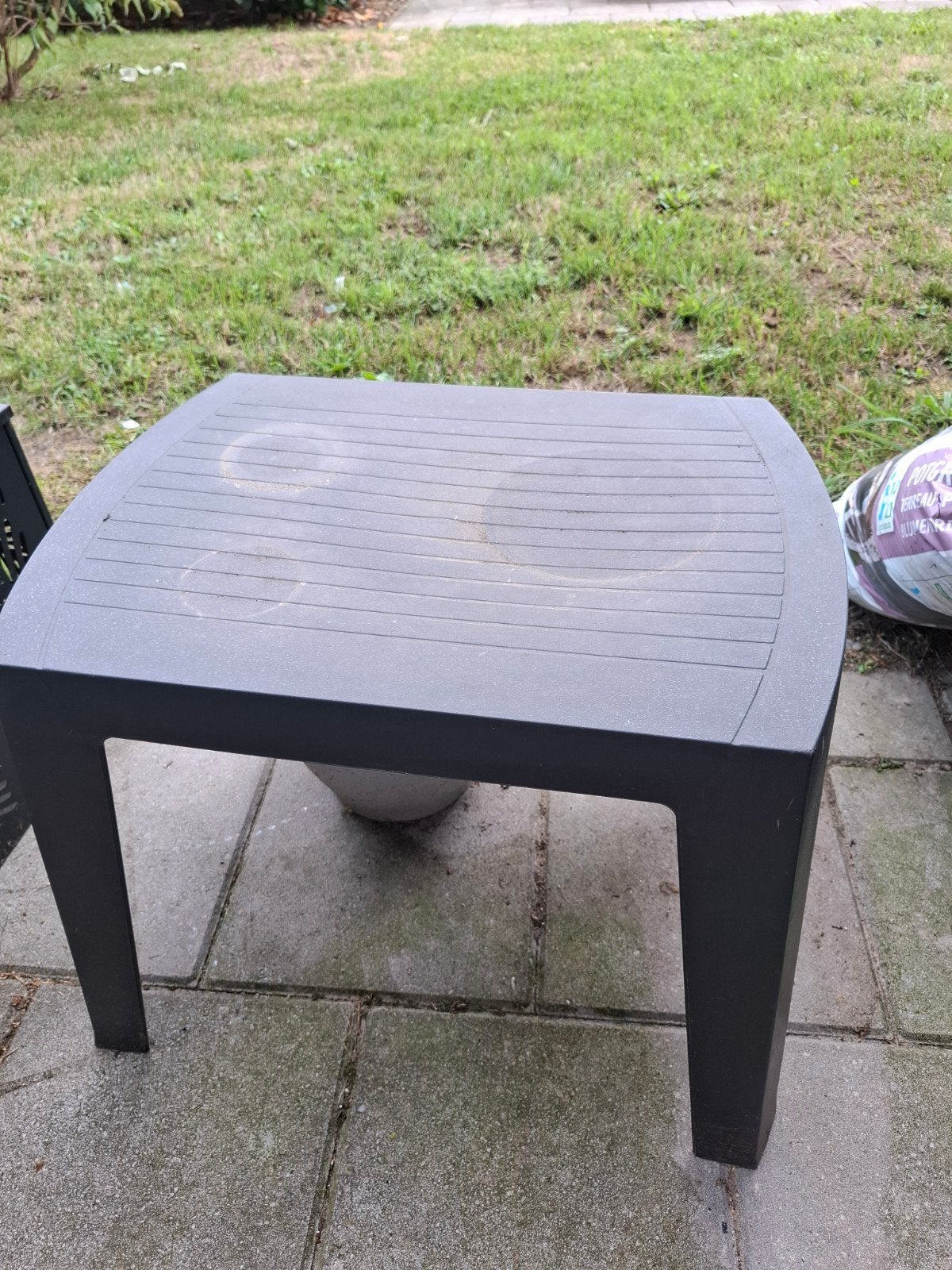 tuin tafeltje in goede staat, Tuin en Terras, Ophalen, Rechthoekig