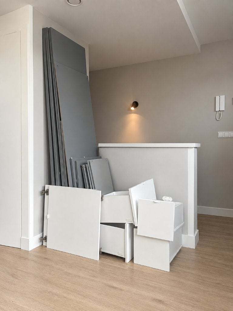 Foto 2 van IKEA VISTHUS kledingkast 122x59x216 cm – zeer goede staat