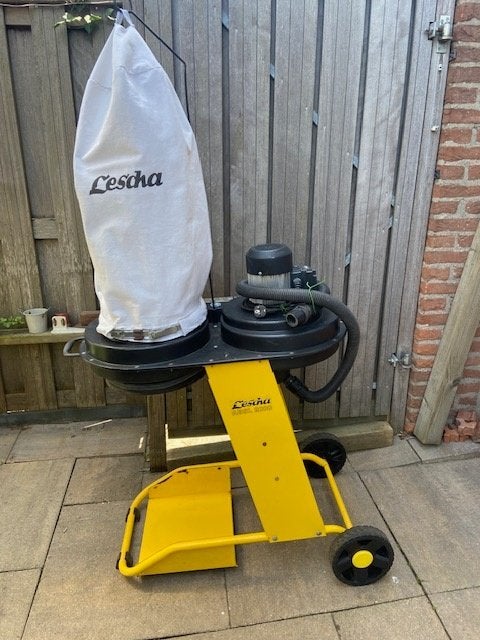 "mot" zaagsel afzuiger, Ophalen, Zo goed als nieuw, Afzuiger