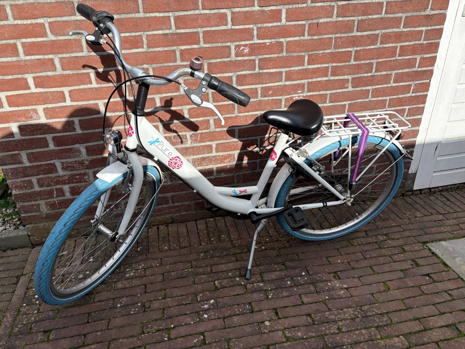 BFK (bike fun kids)Witte/blauwe meidenfiets 24 inch!, Fietsen en Brommers, Ophalen, Gebruikt, Terugtraprem, 20 inch of meer
