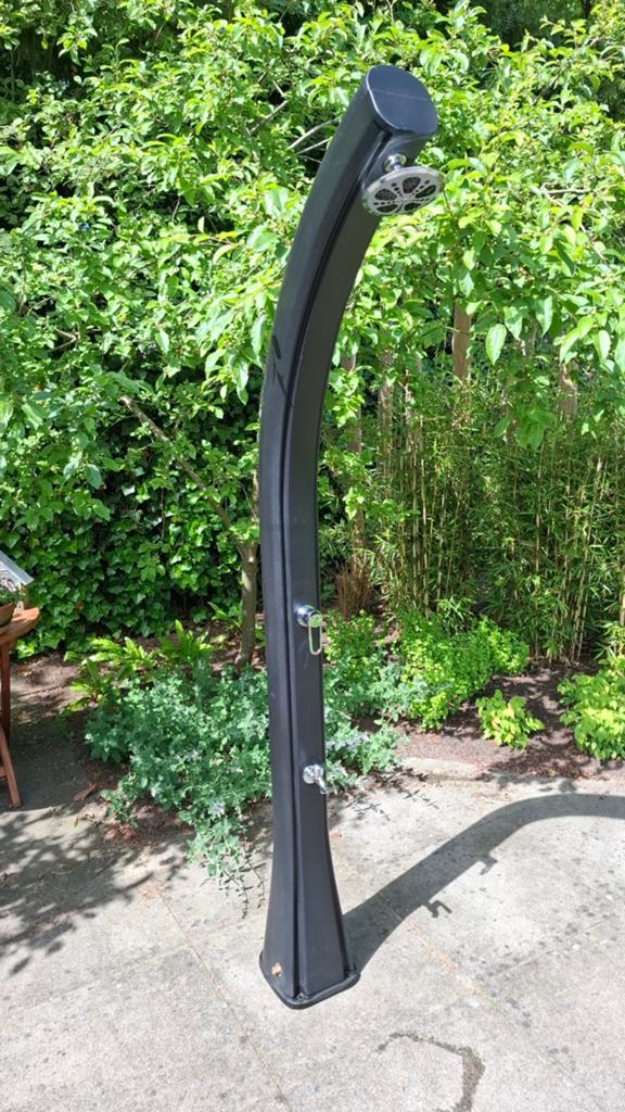 Buitendouche met reservoir 44 liter, zwart, Ophalen of Verzenden, Zo goed als nieuw