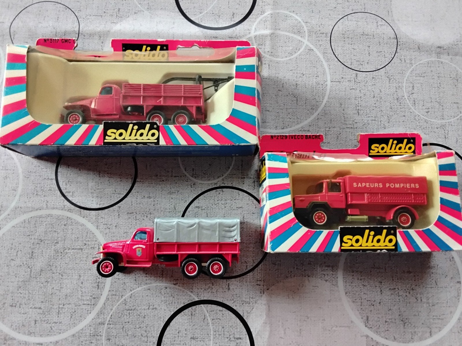 Solido Franse Brandweerwagens - 2x OVP, 1x los, Hobby en Vrije tijd, Modelauto's | 1:43, Ophalen of Verzenden, Zo goed als nieuw