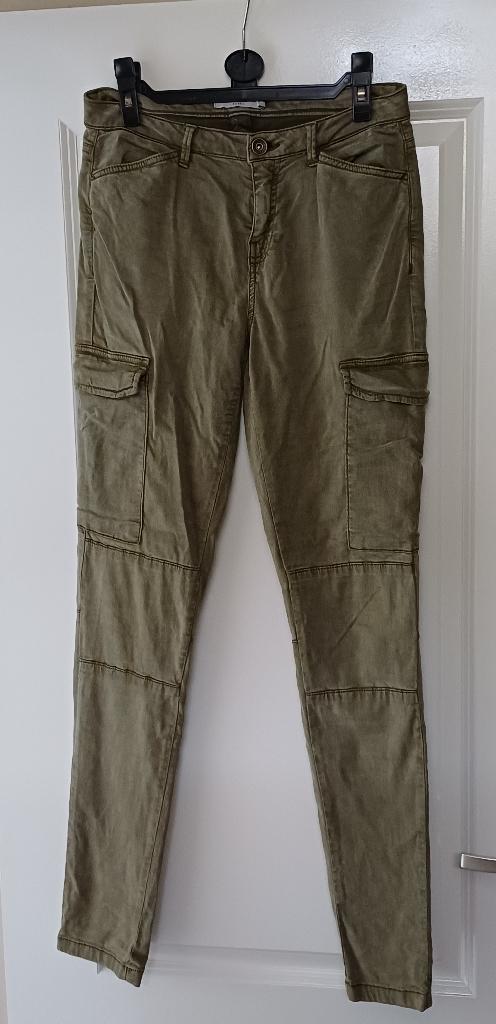 Cargo Broek Merk Costes Army Groen 34 36 Vintage ( Jool ), Kleding | Dames, Broeken en Pantalons, Verzenden, Costes, Maat 34 (XS) of kleiner