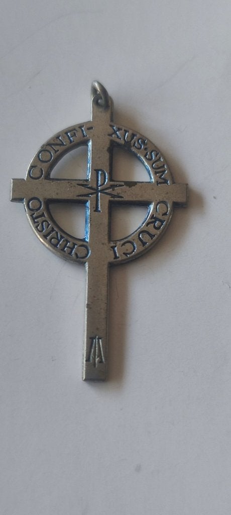 Mooi apart kruisje Christo Confixus Sum Cruci, Ophalen of Verzenden, Zo goed als nieuw, Overige typen, Christendom | Katholiek