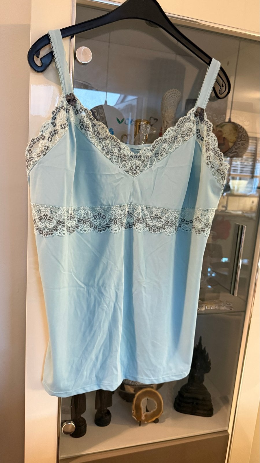Lichtblauwe travelstof top met kant, maat 50, Kleding | Dames, Ophalen of Verzenden, Zo goed als nieuw, Blauw, Shirt of Top