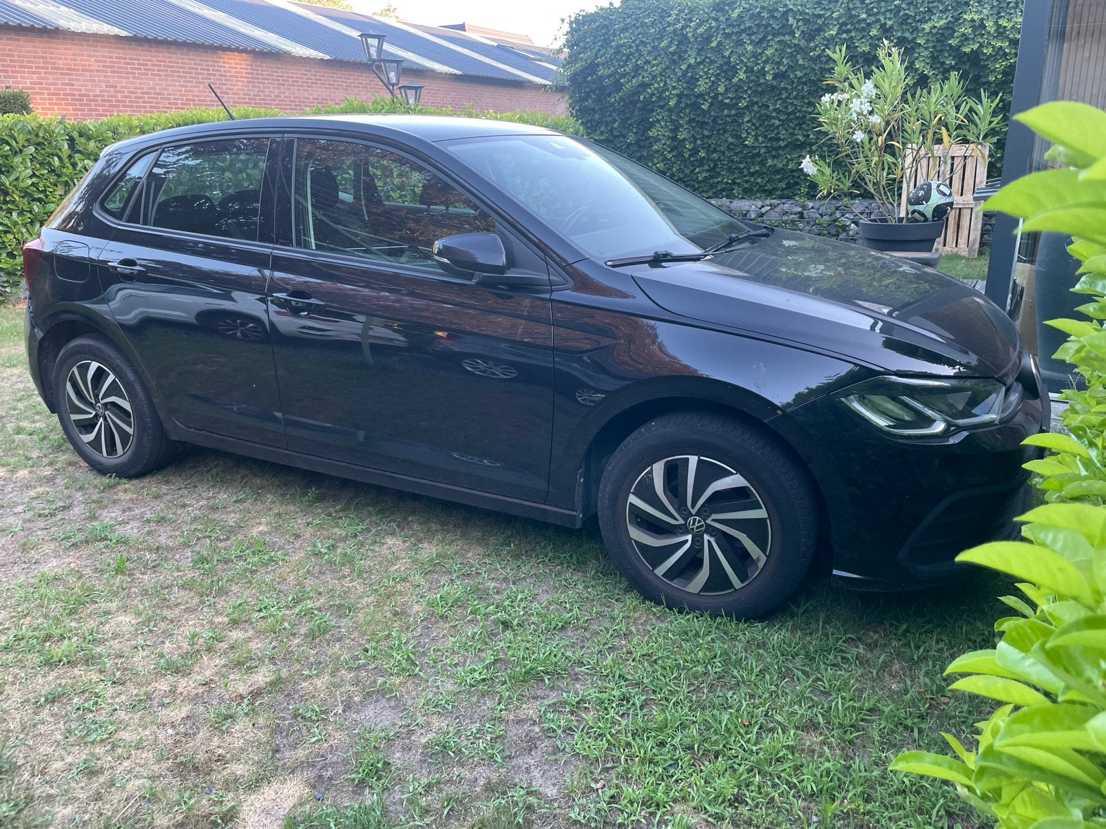 Vw polo 1.0 tsi bj 2022 lichte achter schade, Auto diversen, Ophalen, Zwart, Benzine