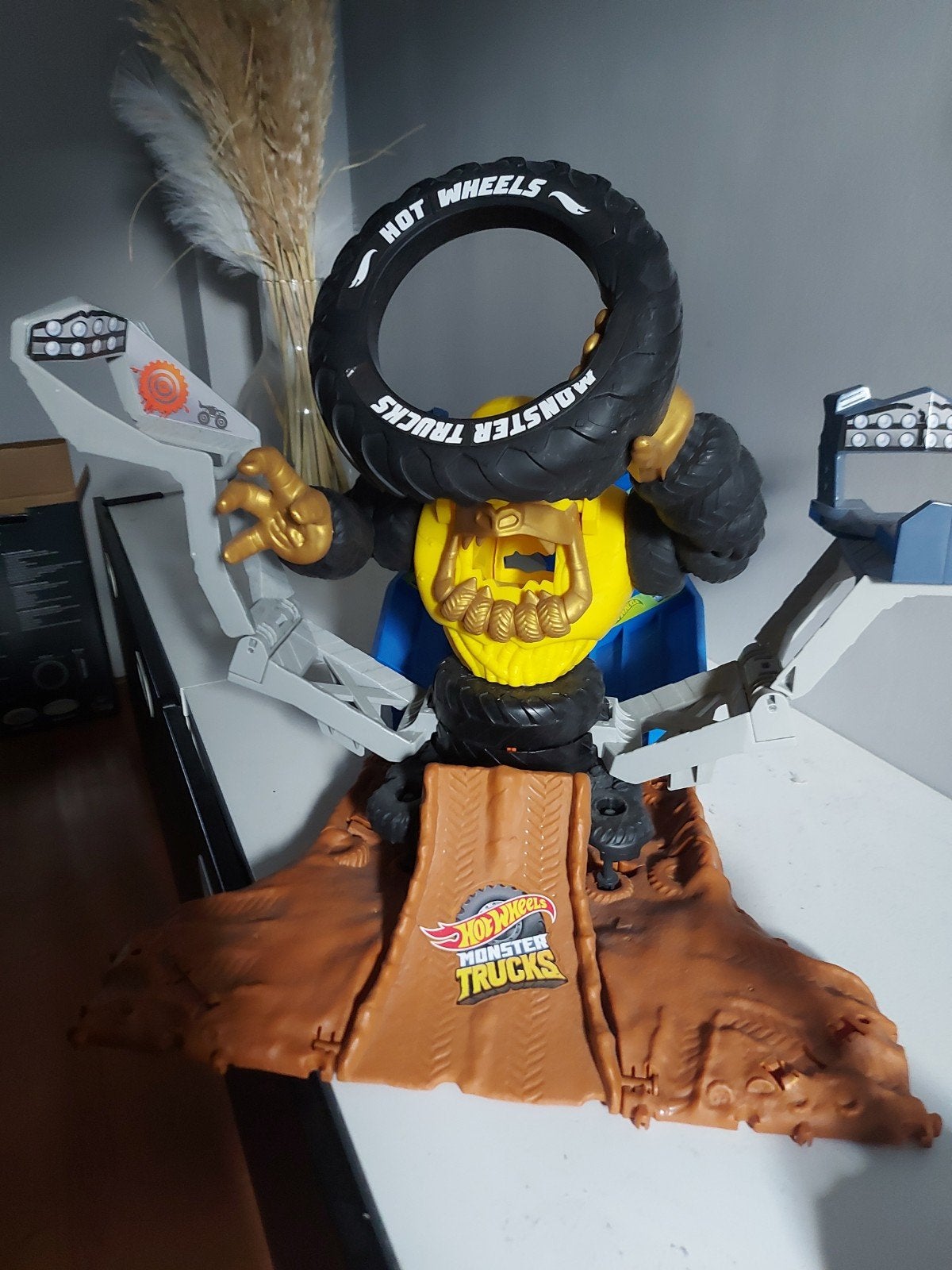 Hot Wheels Monster Trucks Gorilla Slam Speelset, Ophalen, Zo goed als nieuw, Jongen of Meisje