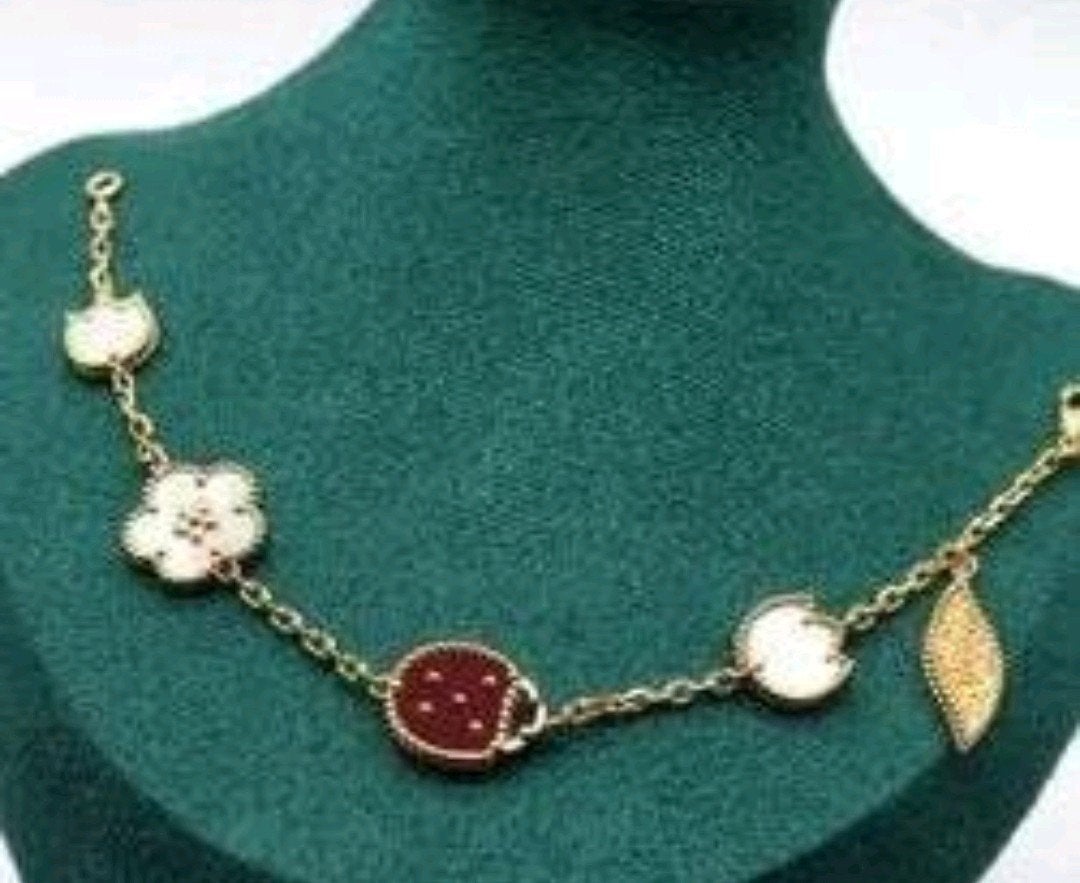Leuke klaver bloem spring zomer ketting, Ophalen of Verzenden, Nieuw, Goud, Overige materialen