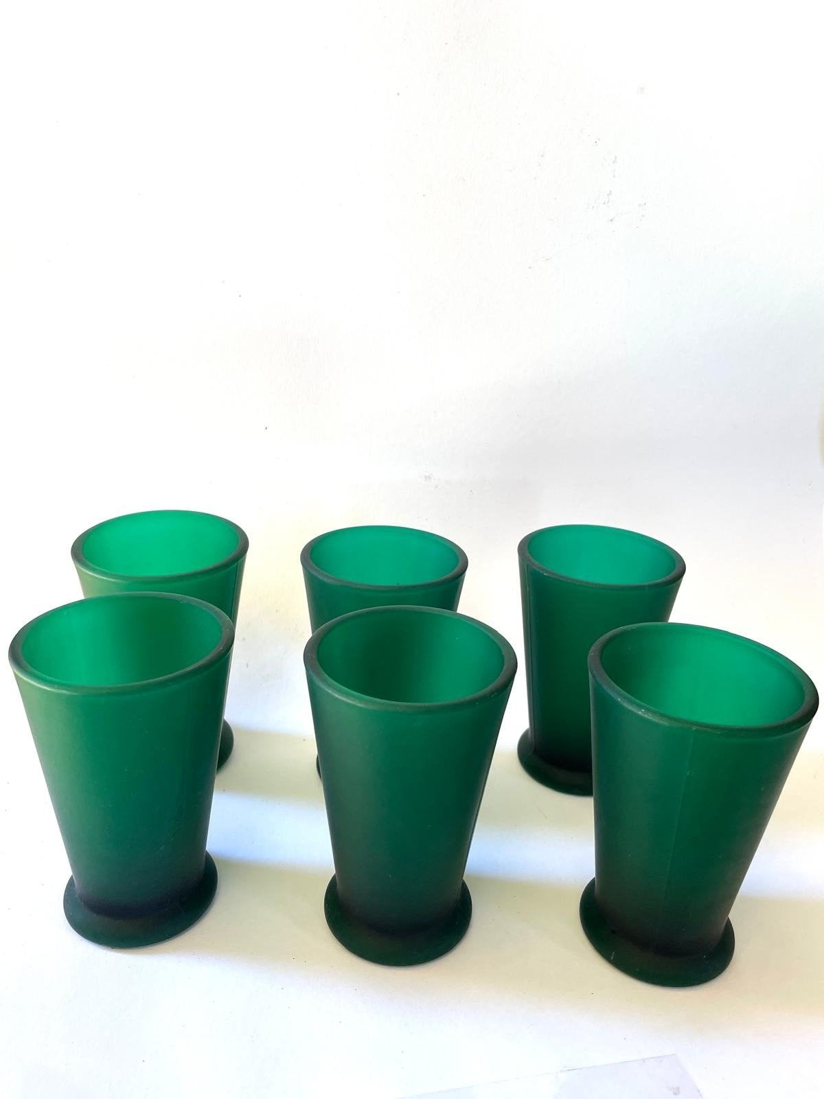 6 groene drinkglazen, Verzamelen, Glas en Borrelglaasjes, Ophalen of Verzenden, Zo goed als nieuw, Overige typen