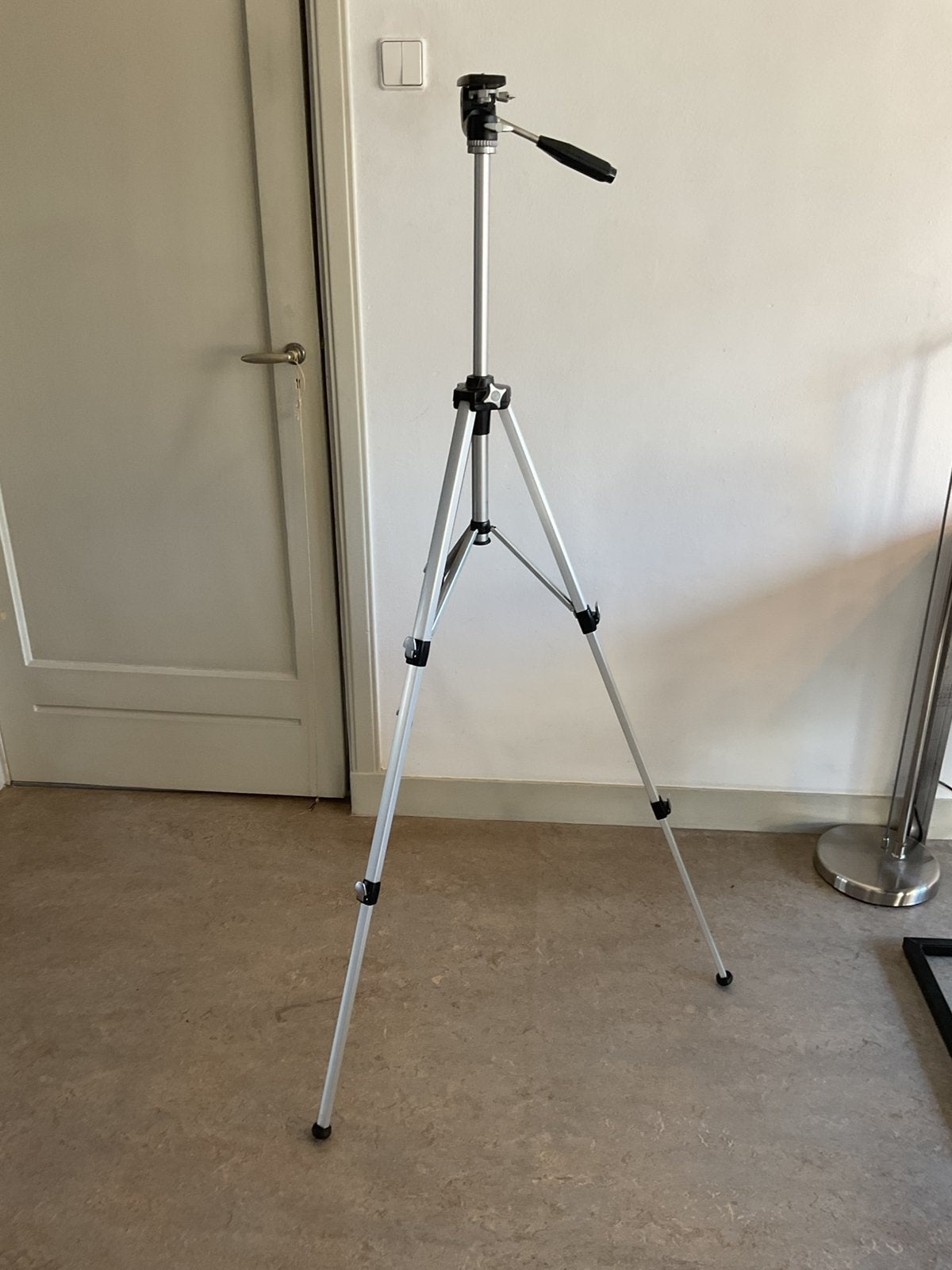 Aluminium Driepoot Statief Velbon J 150cm hoog, Ophalen, Gebruikt, Driepoot
