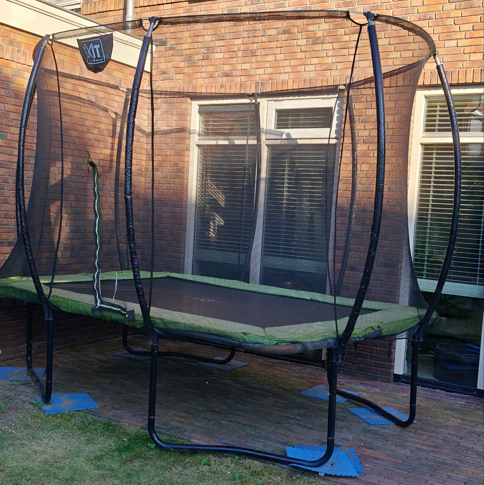 EXIT Silhouette Trampoline - 214 x 305 cm, Ophalen, Gebruikt
