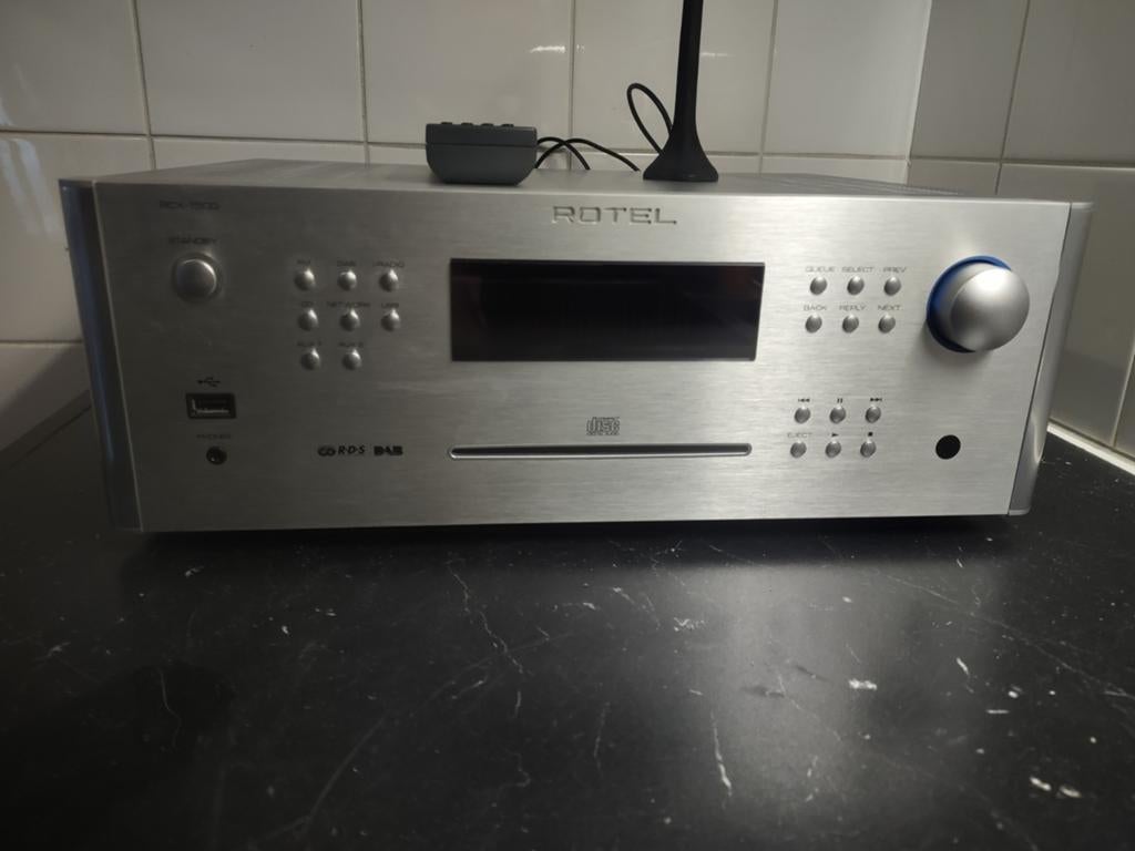 Rotel RCX-1500 alles in 1 versterker cd speler, Info&rotel.com, Rotel, Ophalen of Verzenden, Zo goed als nieuw