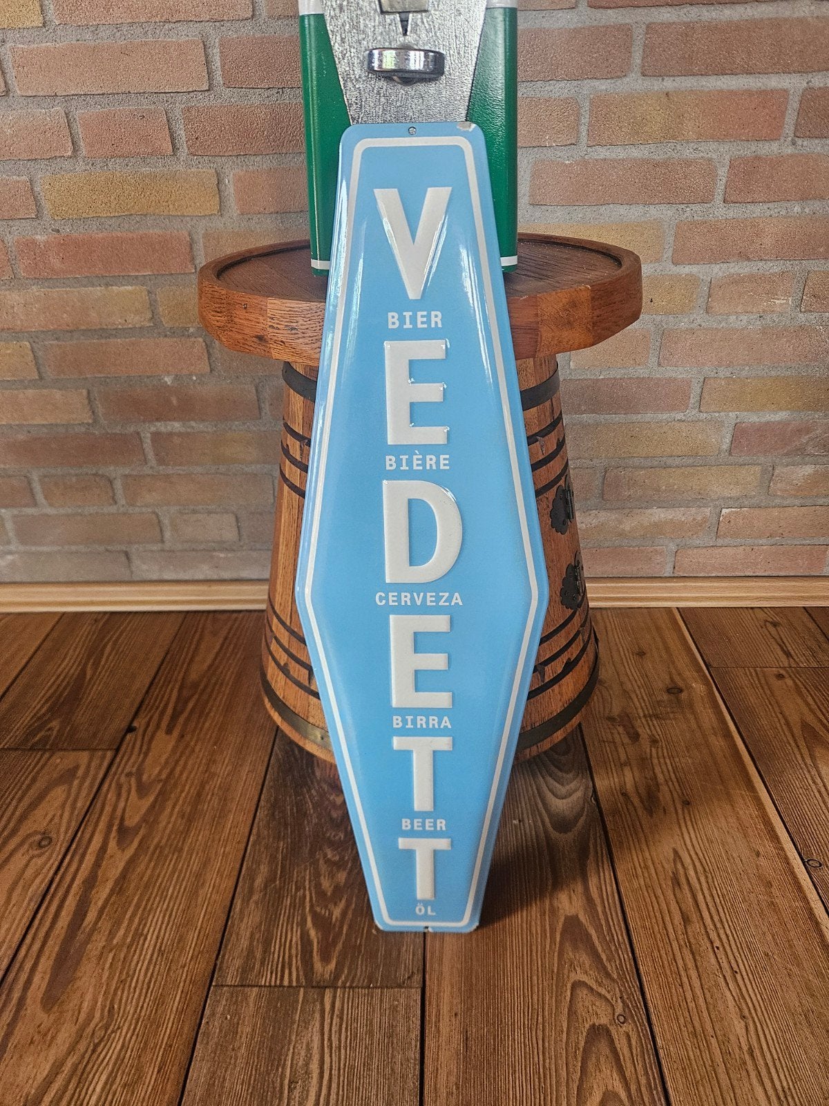Emaille bord Vedett bier - 65 cm hoog, Ophalen of Verzenden, Gebruikt, Reclamebord