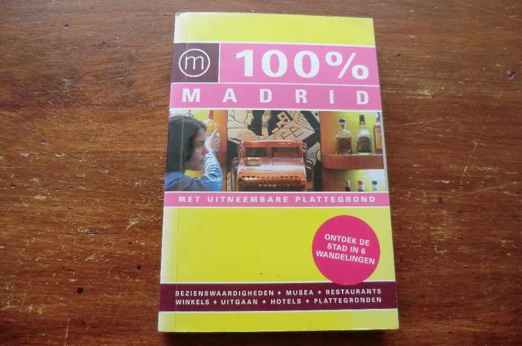 reisgids - 100% Madrid (2009) - ontdek de stad 6 wandelingen, Boeken, Reisgidsen, Gelezen, Reisgids of -boek, Europa, Overige merken