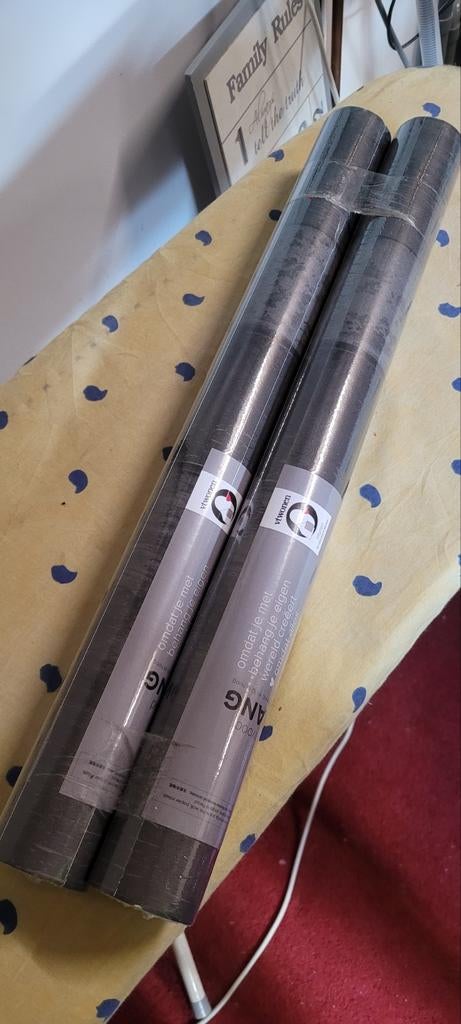 2 rollen Vliesbehang Steigerhout Antraciet vt-wonen, Ophalen of Verzenden, Grijs, Industrieel, Modern, Stoer