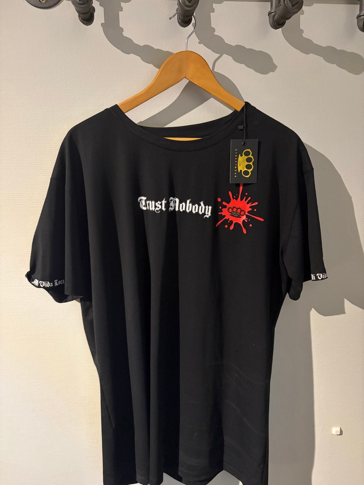 Mi Vida Loca T-shirt 4XL - Nieuw met kaartjes, Ophalen of Verzenden, Nieuw, Overige maten, Zwart
