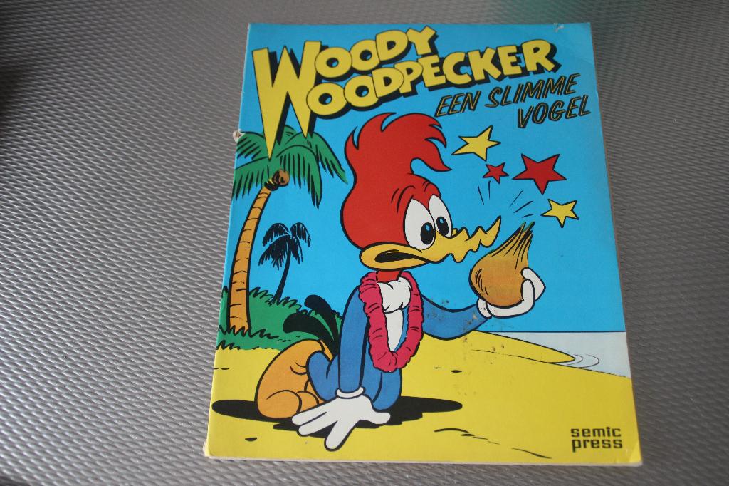 woody woodpecker(1ste blz beschadigd), Eén stripboek, Ophalen of Verzenden, Gelezen