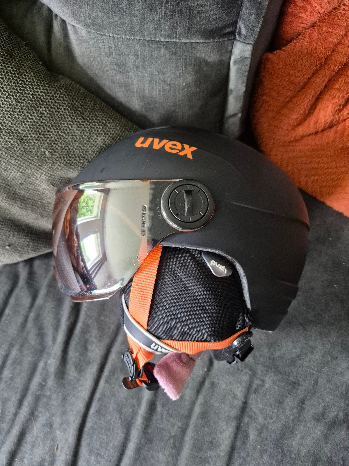 Uvex Skihelm met Vizier - Zwart (46-52 cm), Overige merken, Gebruikt, Overige typen, Ophalen of Verzenden