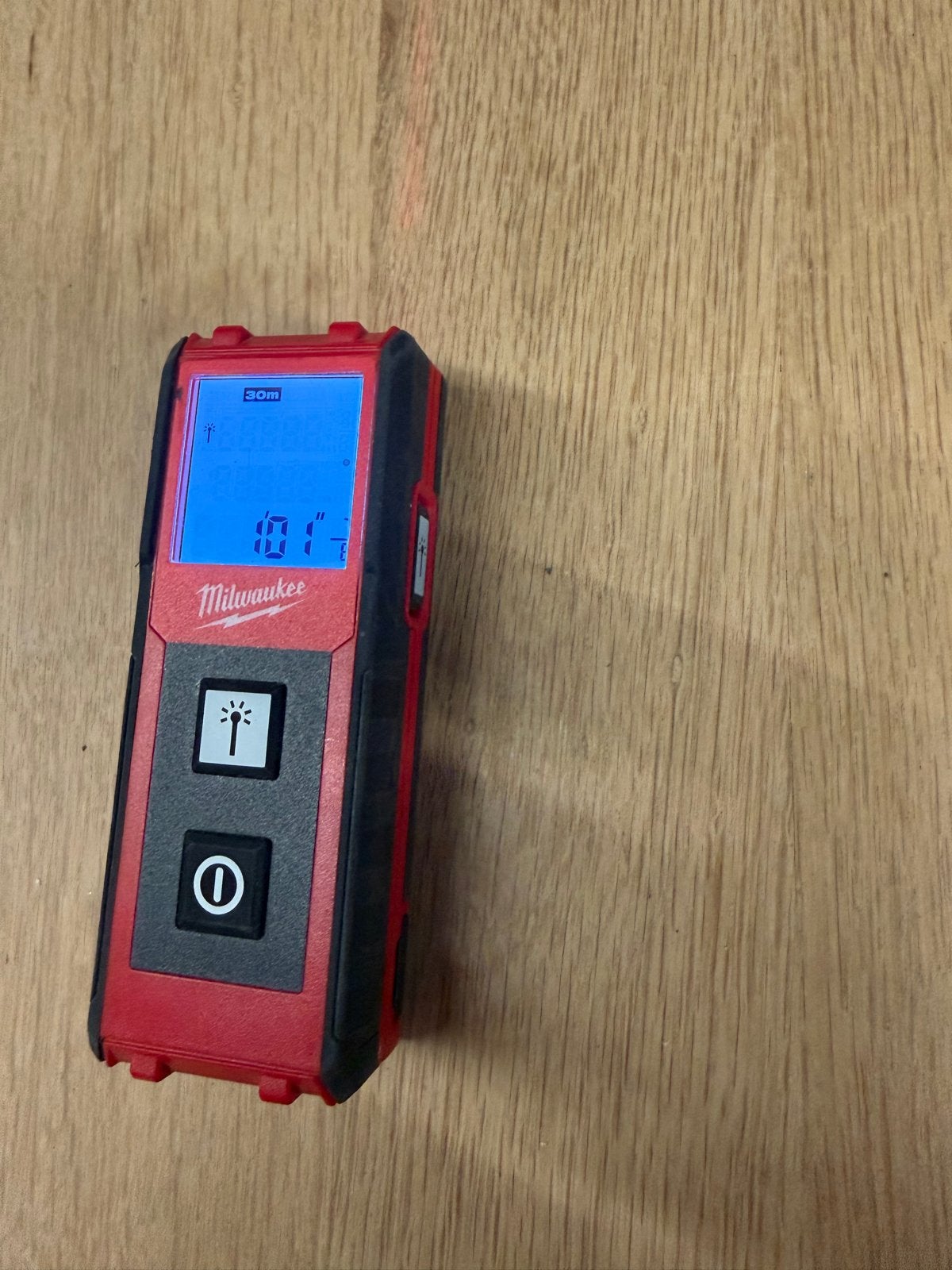 Milwaukee LDM30 Afstandsmeter - Zo goed als nieuw, Ophalen of Verzenden, Zo goed als nieuw, Afstand