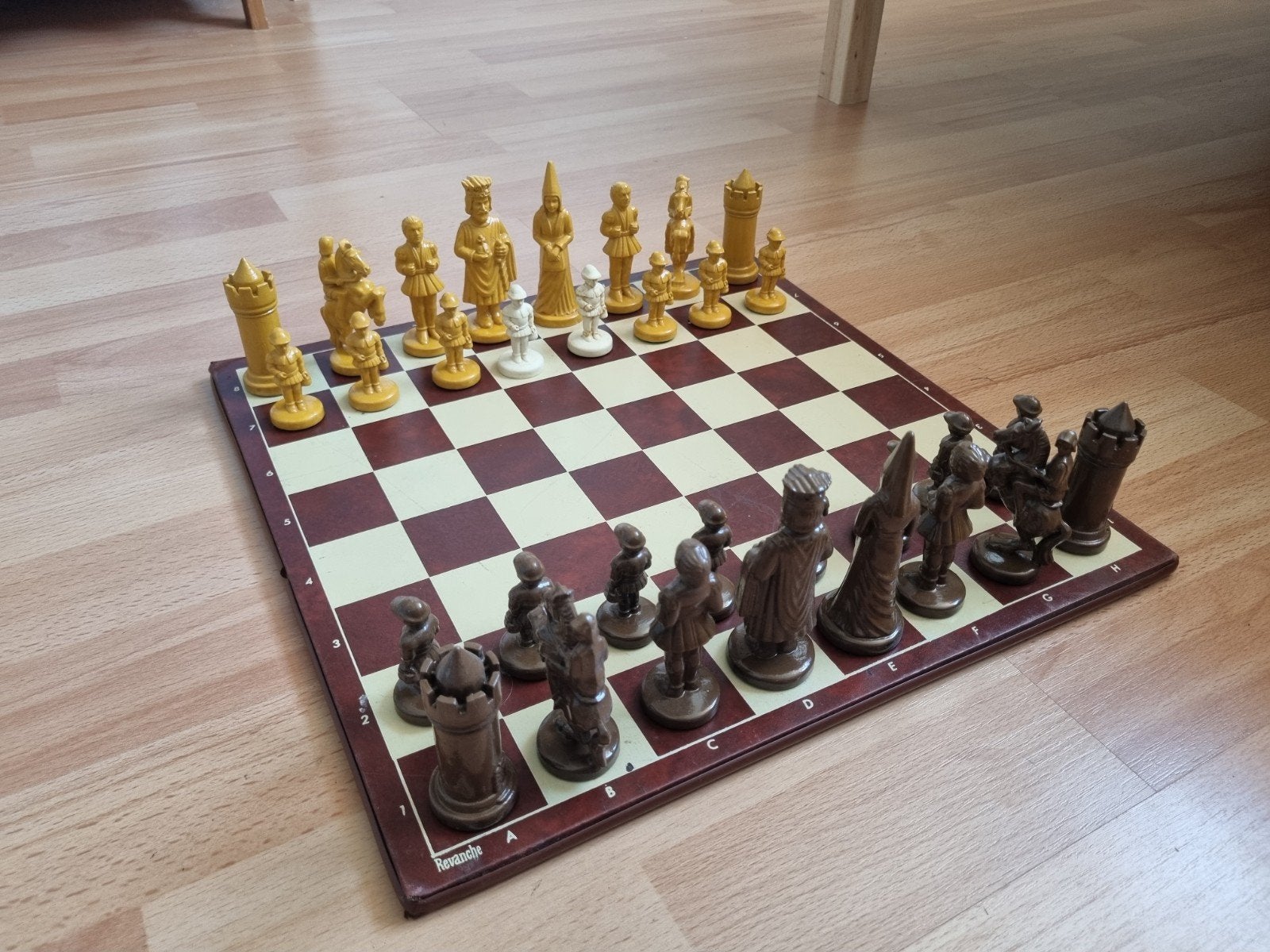 Zeldzame jaren '70 schaaksets: Ridder & Revanche Staunton, Ophalen of Verzenden, Gebruikt, Staunton