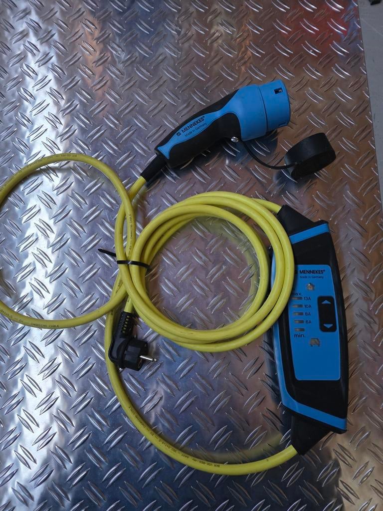 🟢Thuislader laadkabel mennekes defect, Auto-onderdelen, Elektronica en Kabels, Audi, BMW, Honda, Jeep, Mazda, Mercedes-Benz, Mini