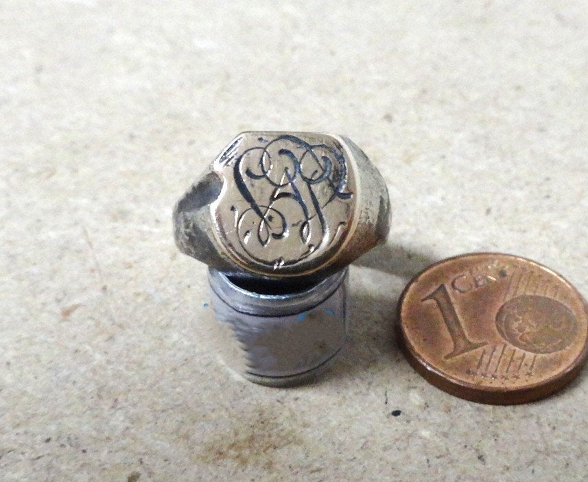Zegelring zilver/goud. Bodemvondst, Overige materialen, Gebruikt, Overige kleuren, Ophalen of Verzenden