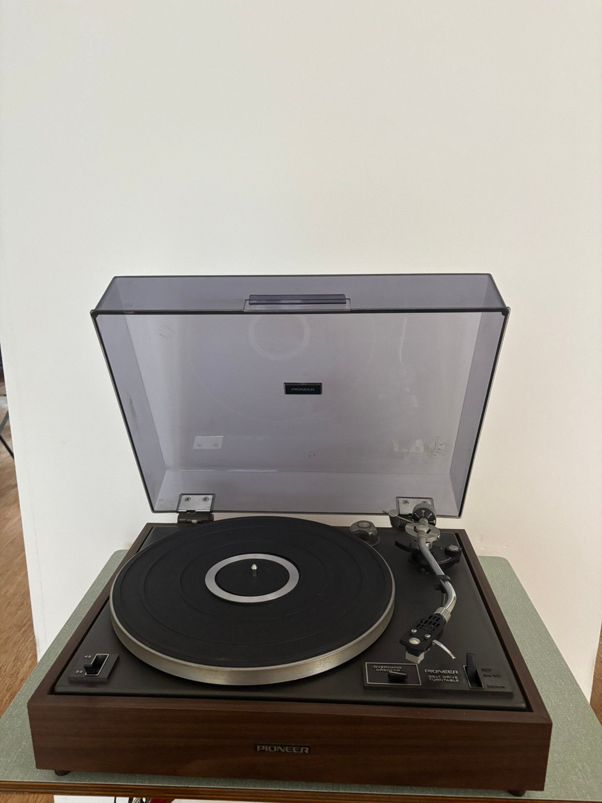 Te koop : Pioneer PL 12 D draaitafel goed spelend near mint., Audio, Tv en Foto, Platenspelers, Ophalen of Verzenden, Zo goed als nieuw