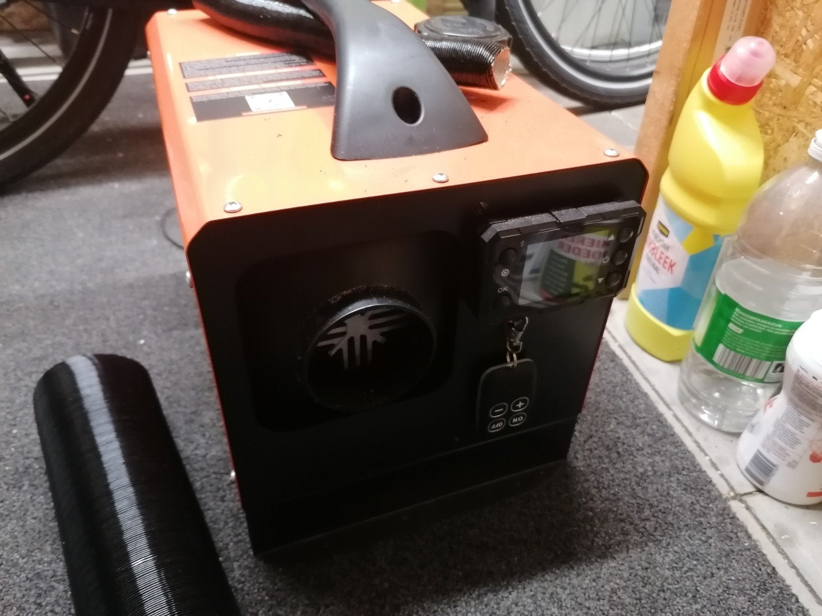vevor diesel kachel met muurdoorvoer en afstandsbediening, 30 tot 80 cm, Kachel, Ophalen of Verzenden, Zo goed als nieuw