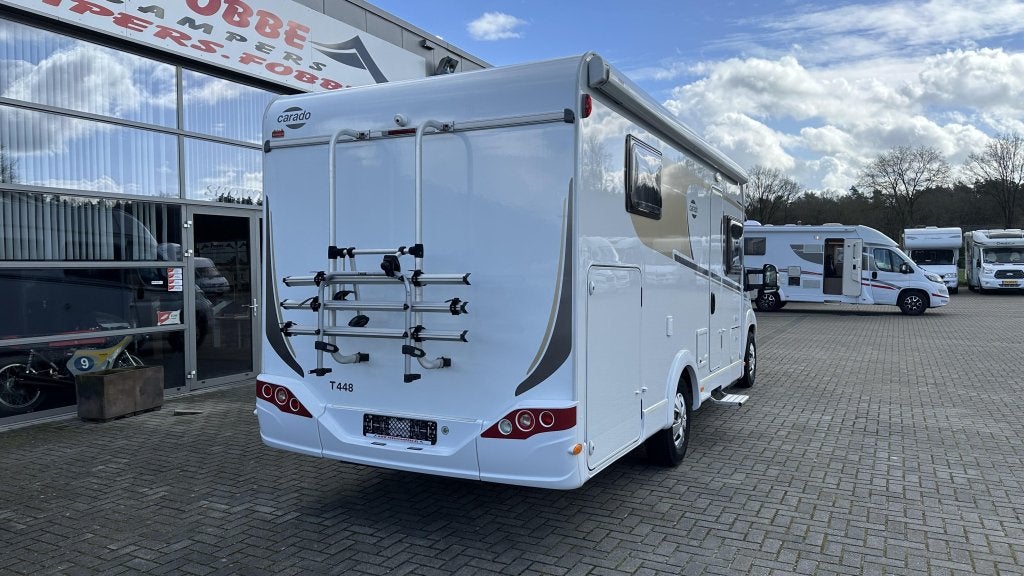 TOPstaat 4 persoons Carado T448 '20 2.3Mj 140pk 80dkm, Ringverwarming, Fiat, Koelkast, Bedrijf