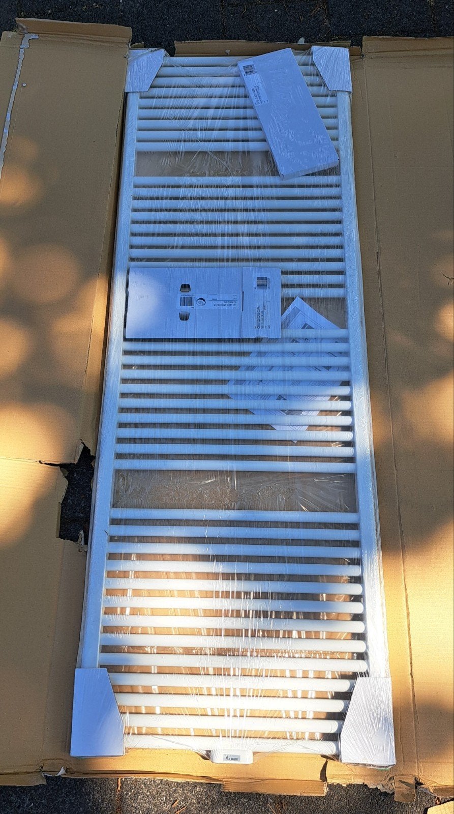 Vasco badkamer radiator nieuw in doos 173,4x60 cm, Radiator, Nieuw, Ophalen of Verzenden, 60 tot 150 cm