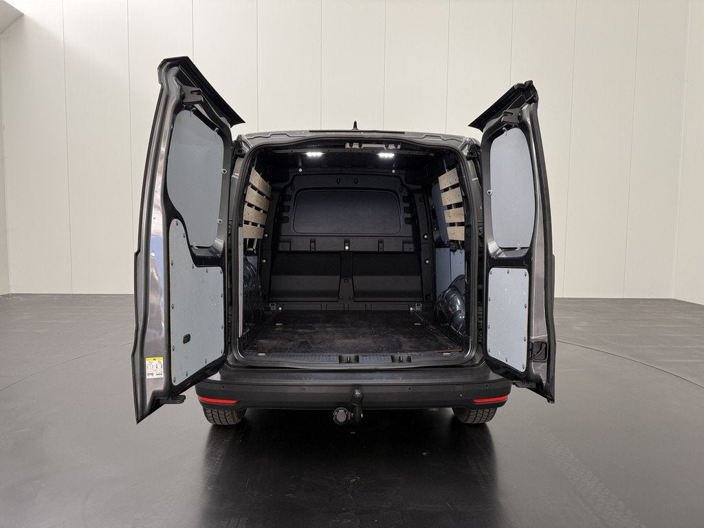 Volkswagen Caddy 2.0TDI Style | Navigatie | Multimedia | Air, Voorwielaandrijving, Stof, Gebruikt, 4 cilinders