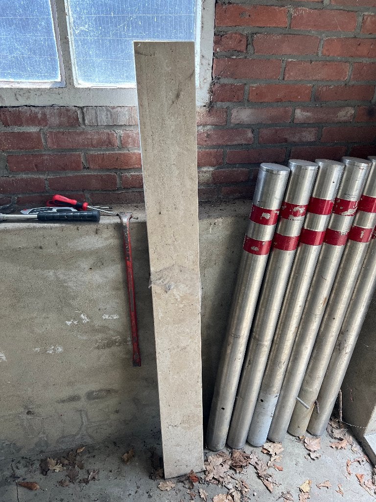 Een (gestopt) travertin vensterbank - GRATIS AF TE HALEN, Ophalen, Gebruikt, Overige typen, Minder dan 20 cm