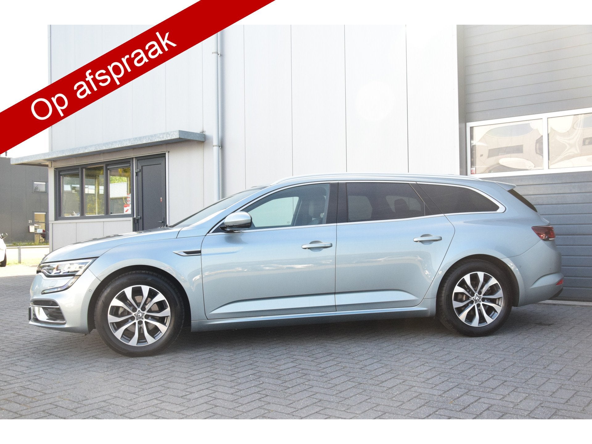 Renault Talisman Estate 1.3 TCe Business Intens Led Navi/Cam, Voorwielaandrijving, Stof, Gebruikt, 4 cilinders