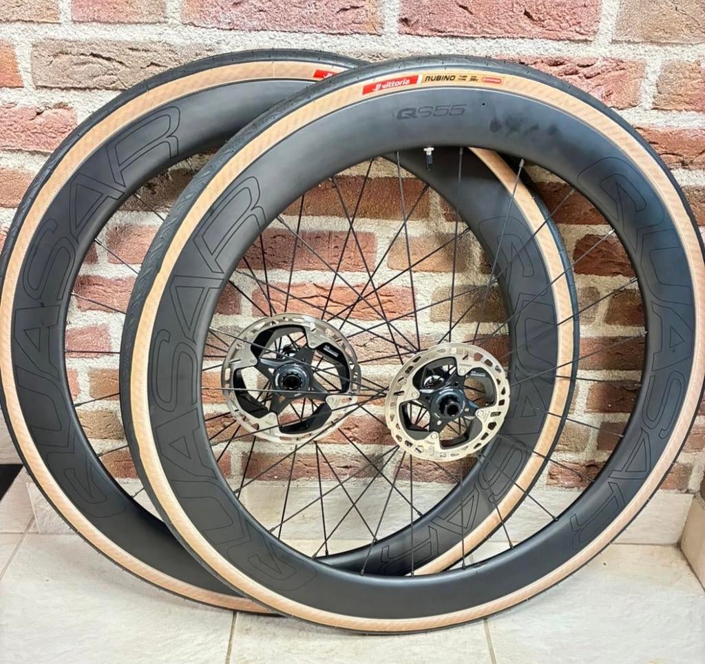 Nieuwe Carbon C55 Wielset met DT Swiss 350 naven, Fietsen en Brommers, Fietsonderdelen, Ophalen of Verzenden, Nieuw, Wiel