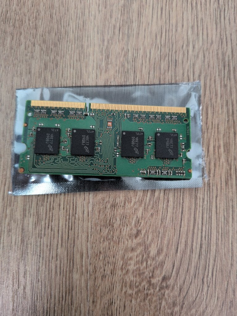 geheugen 4 gb ddr3 160mhz sodimm pc3l-12800, Computers en Software, Ophalen of Verzenden, Zo goed als nieuw, DDR3, Laptop