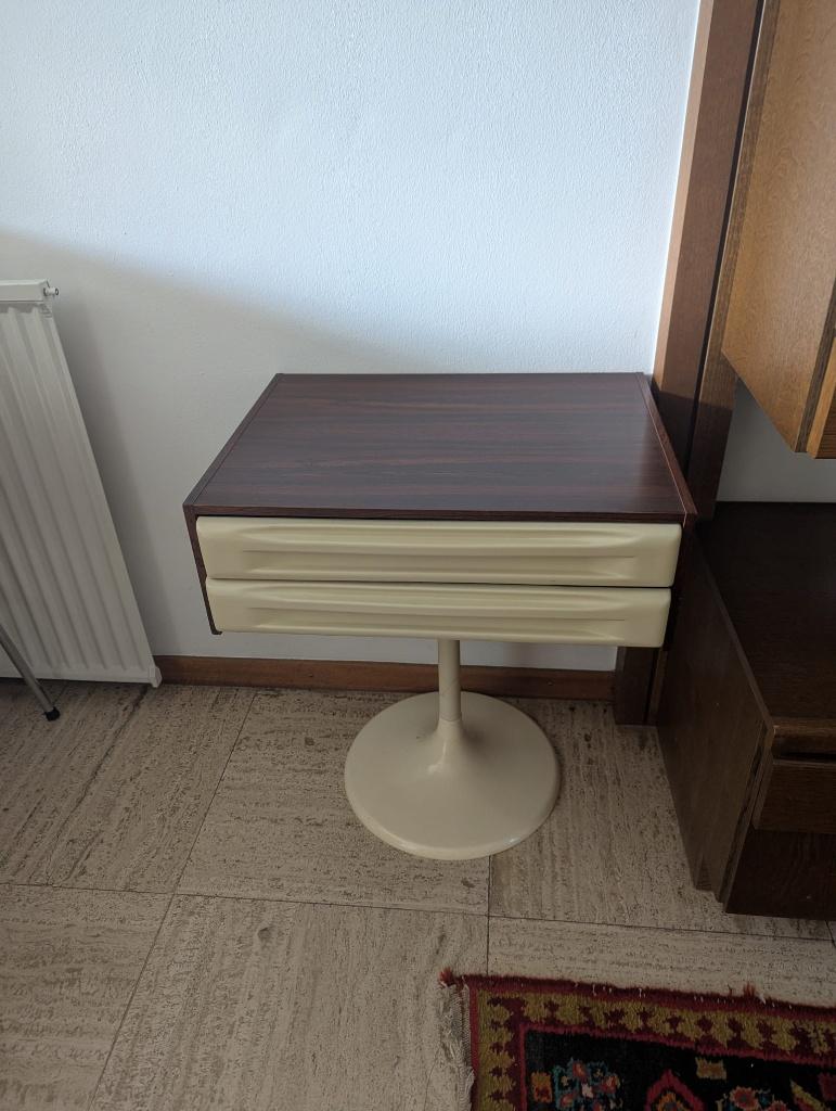 Space age vintage ladekastje op poot, 70s, Antiek en Kunst, Antiek | Meubels | Kasten, Ophalen