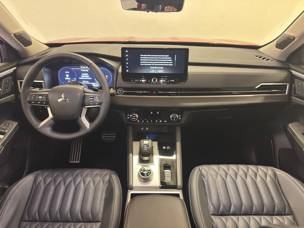 Mitsubishi Outlander 2.4 PHEV Instyle DIRECT LEVERBAAR MET 8, Auto's, Mitsubishi, Automaat, 2095 kg, Outlander, 4 cilinders
