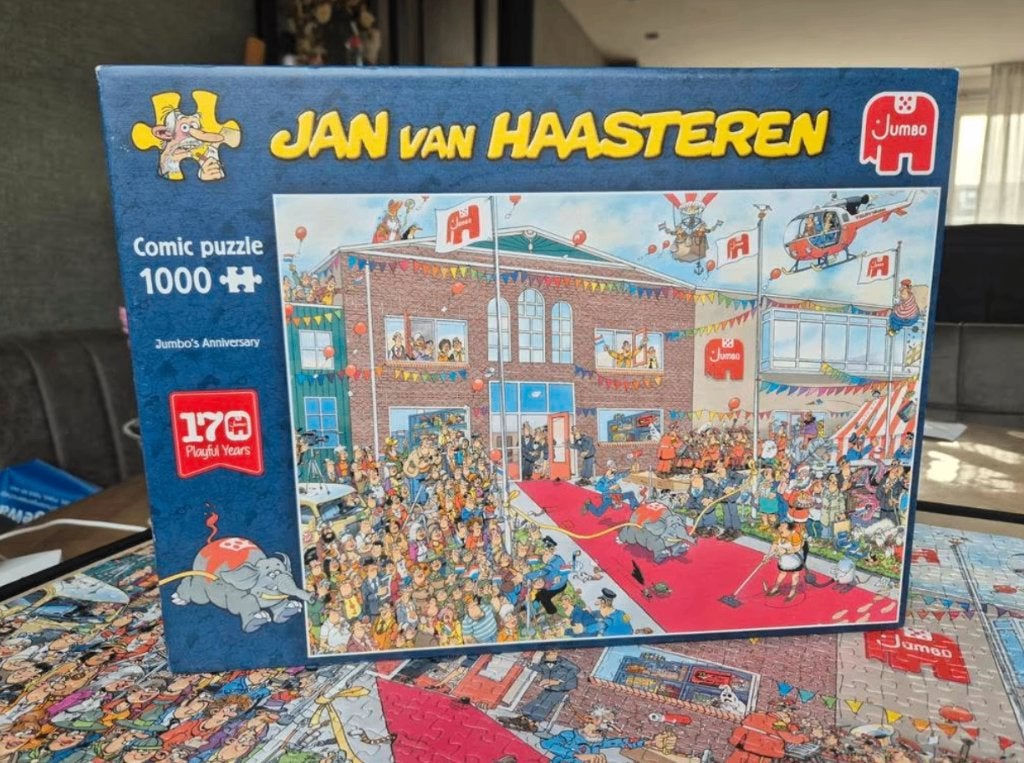 Jan van Haasteren puzzel 1000 -1 stukje jumbo's Anniversay, Ophalen of Verzenden, 500 t/m 1500 stukjes, Zo goed als nieuw, Legpuzzel