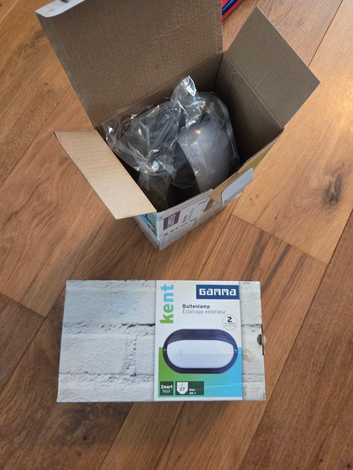 Nieuwe Kent Gamma Buitenlampen - Zwart, Ovaal (2 stuks), Ophalen, Kunststof, Minder dan 50 watt, Wandlamp