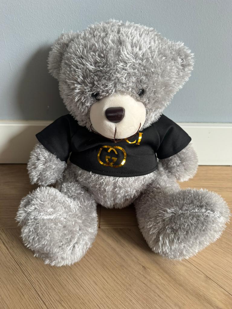 Knuffel beer met ‘gucci’ shirtje, Ophalen of Verzenden, Zo goed als nieuw, Beer
