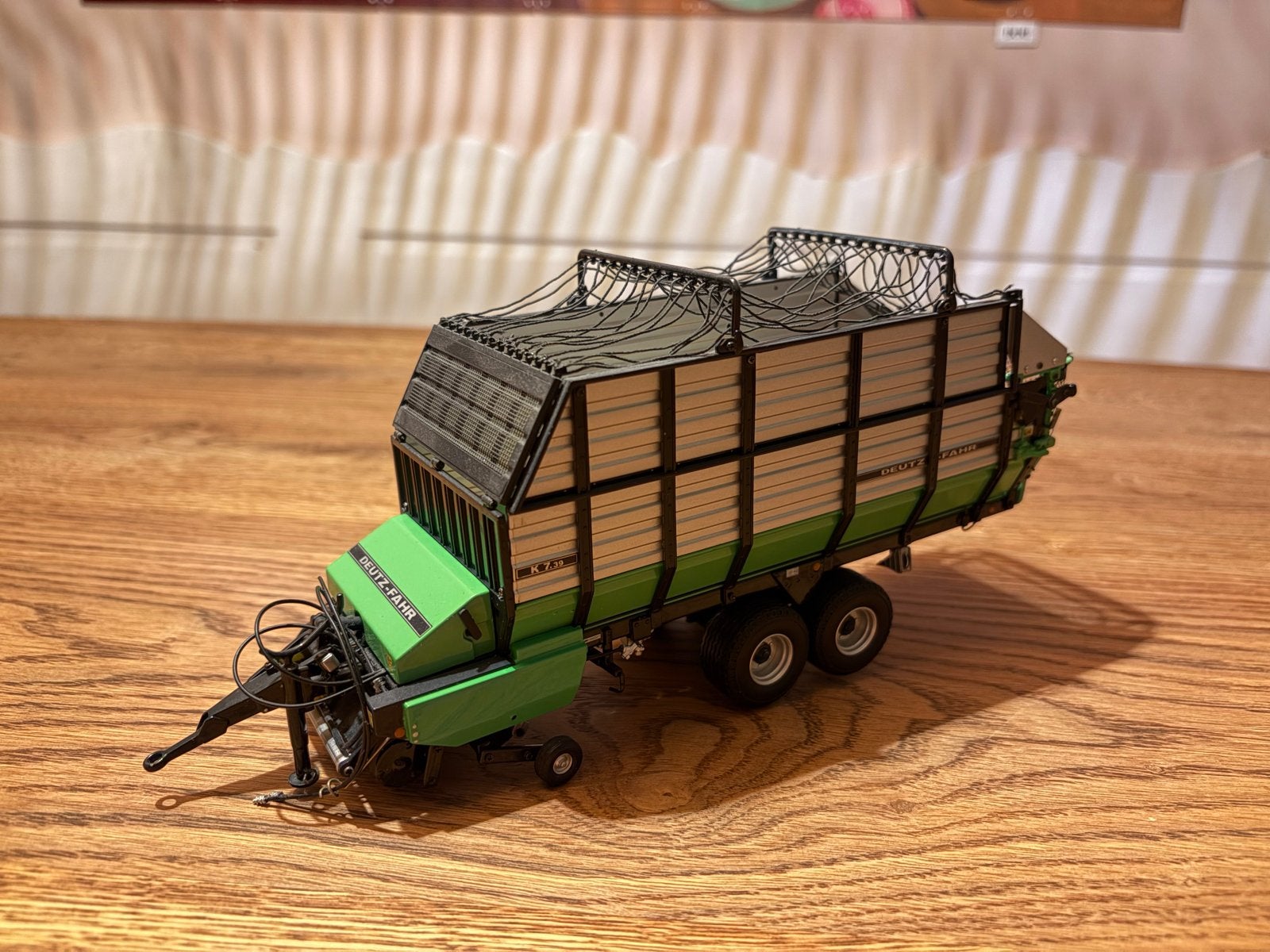 Deutz-Fahr K7.39 opraapwagen Universal Hobbies, Overige merken, 1:32 tot 1:50, Overige typen, Ophalen of Verzenden