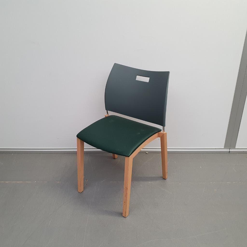 Set van 9 stuks Gispen Casala stoelen met groene stof, Ophalen, Kunststof, Gebruikt, Overige kleuren