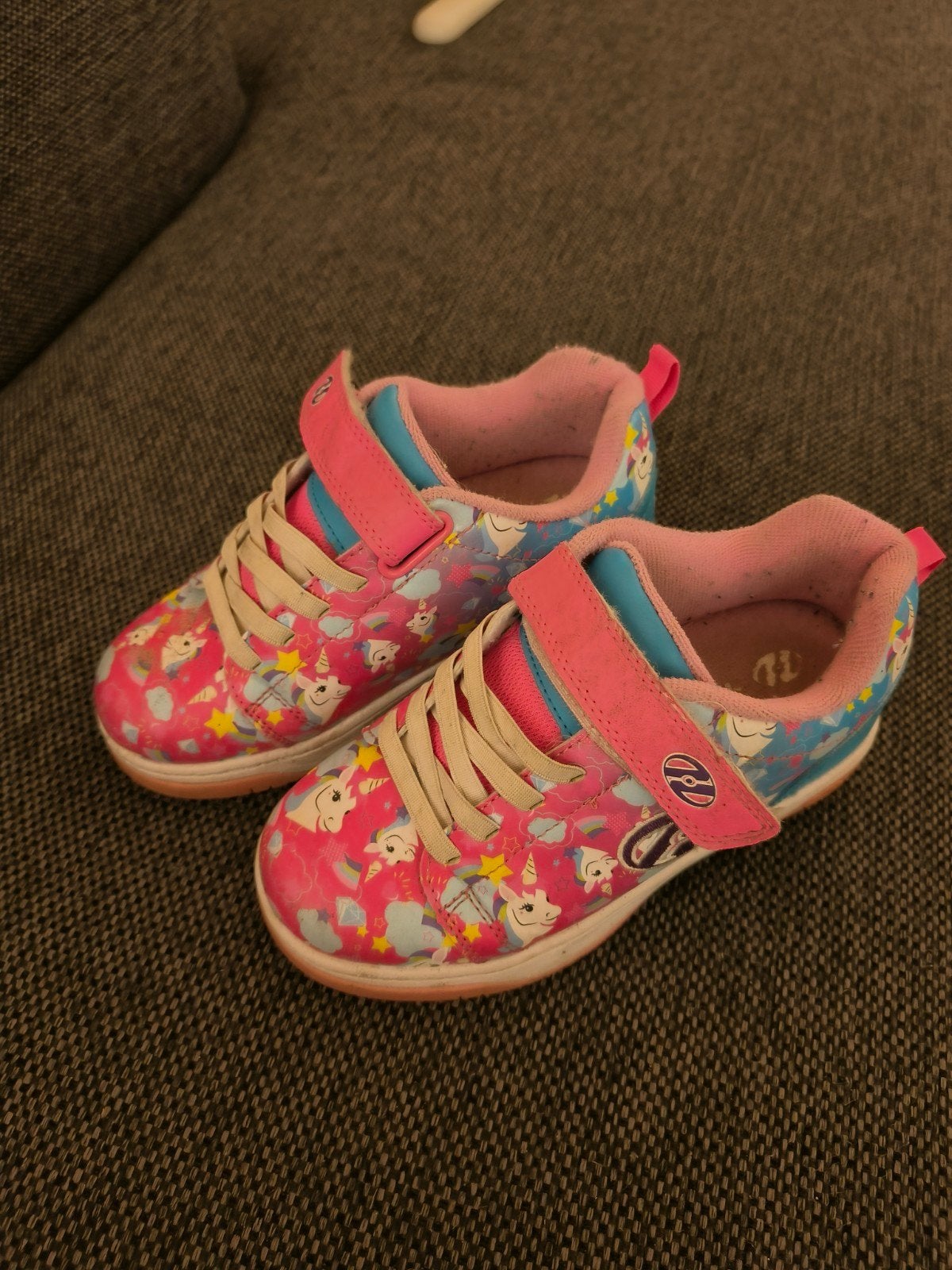 Heelys rolschoenen - Maat 33 - Eenhoorn design, Ophalen of Verzenden, Gebruikt, Kinderen