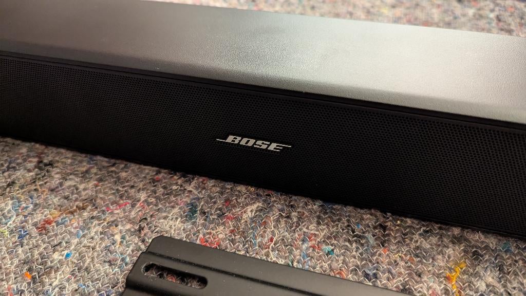 Bose Solo 5 TV Sound system met afstandsbediening & beugel, Ophalen, Bluetooth, Zo goed als nieuw
