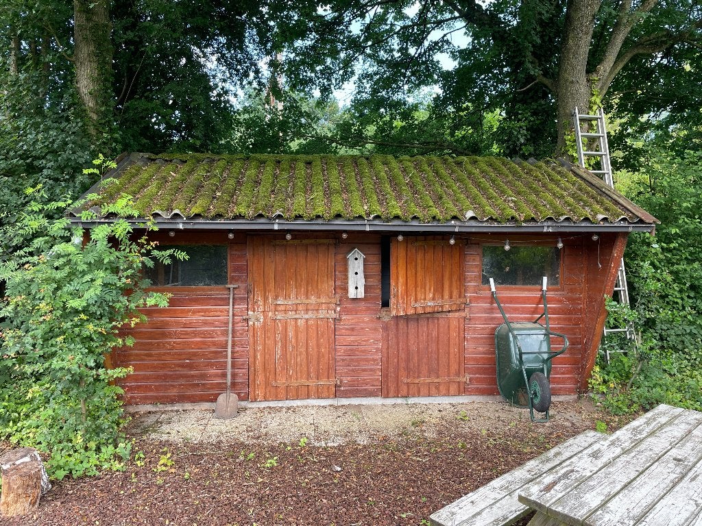 Degelijk tuin schuurtje / tuinhuis, Ophalen, 250 tot 500 cm, Schuur, 2 ramen